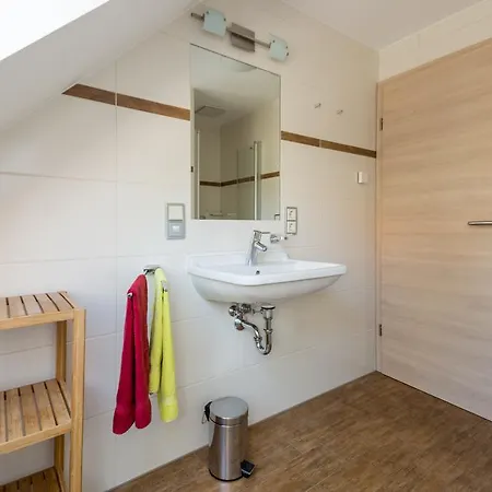 Am Finkenberg 3* Sebnitz